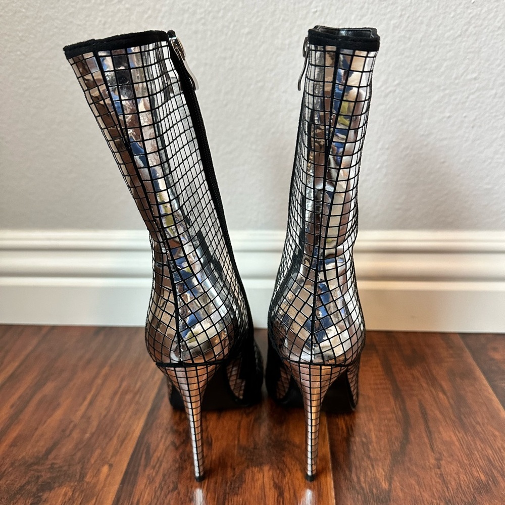 Azalea Wang Montrose- Silver disco ball ankle boots with heel - Picture 4 of 7